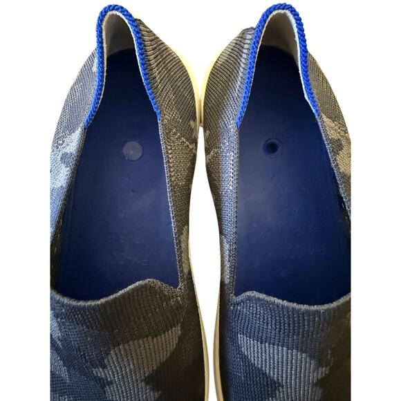 Rothys The Sneaker Gray Blue Camo Women's Slip On Low Top Shoes 8.5W Comfortable - Picture 3 of 11